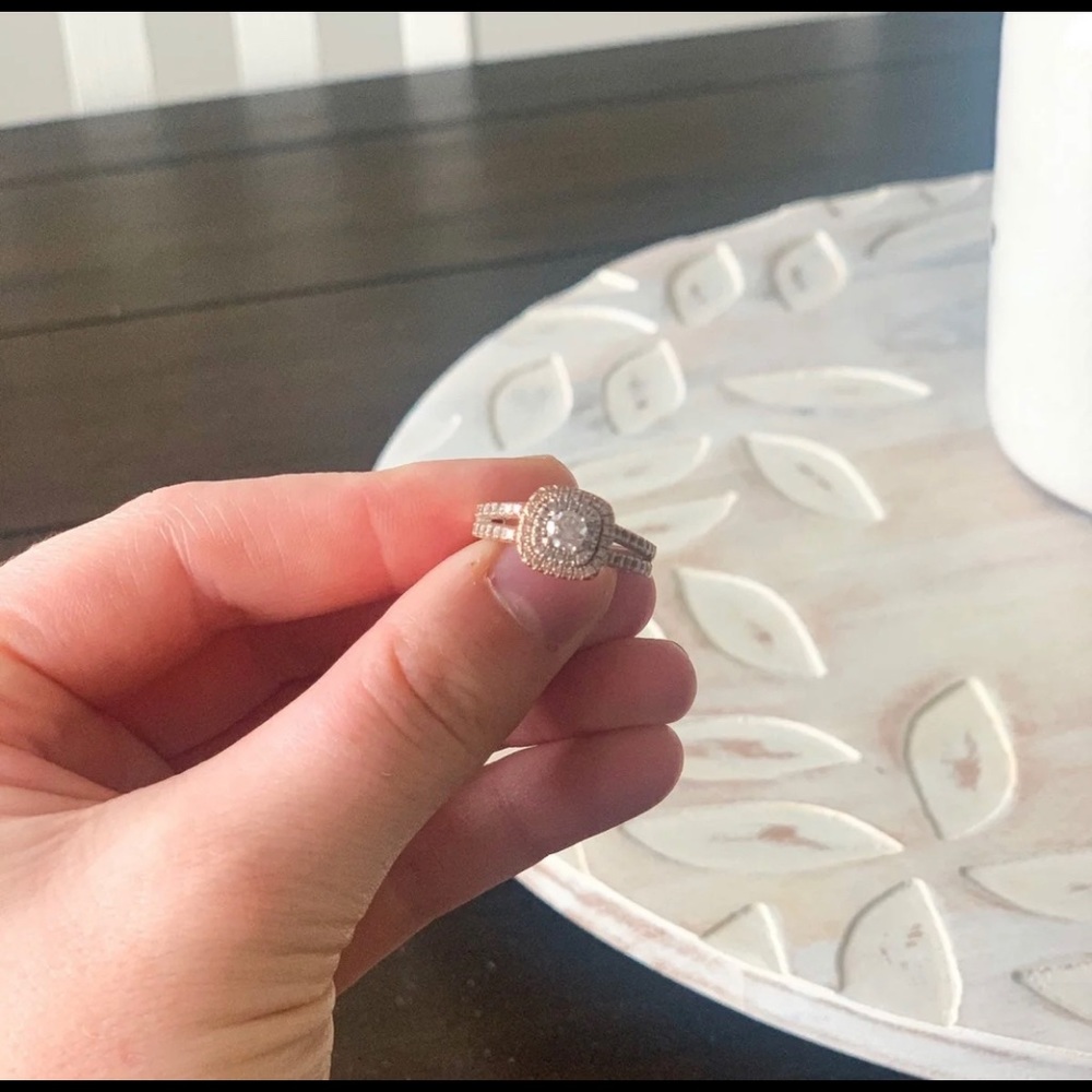 Wedding Ring set - Picture 3 of 8